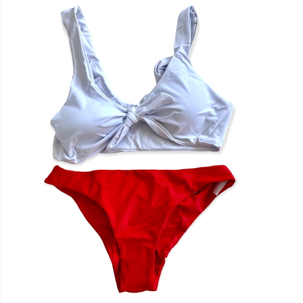 🏷 NWT red/white cheeky bikini